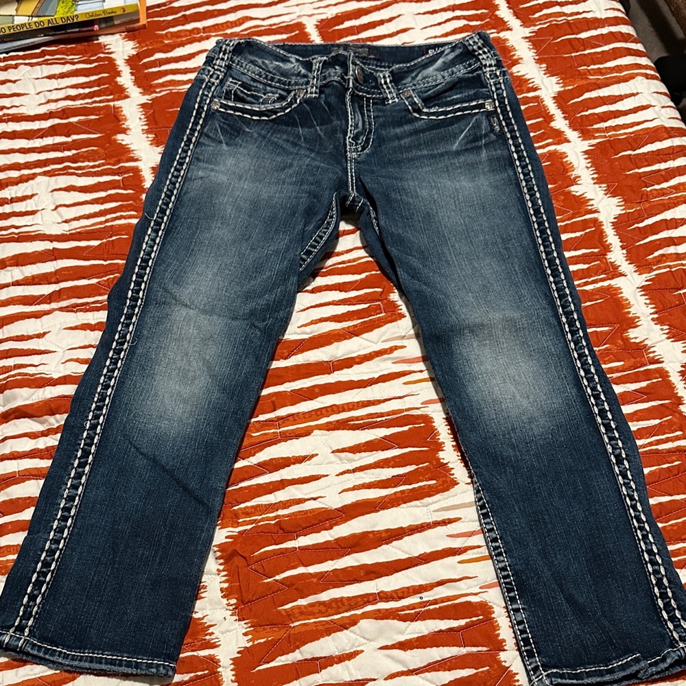 Stylish Blue Denim Jean Capri